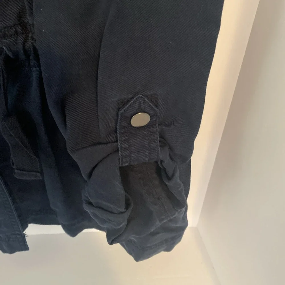 Loft Utility Jacket Navy Long Sleeve Hiking‎ J1